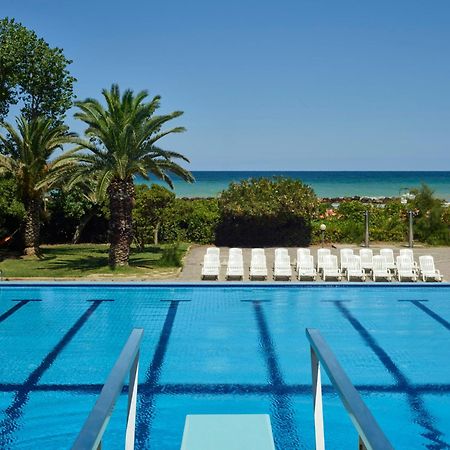 Serena Majestic Residence Montesilvano Ngoại thất bức ảnh
